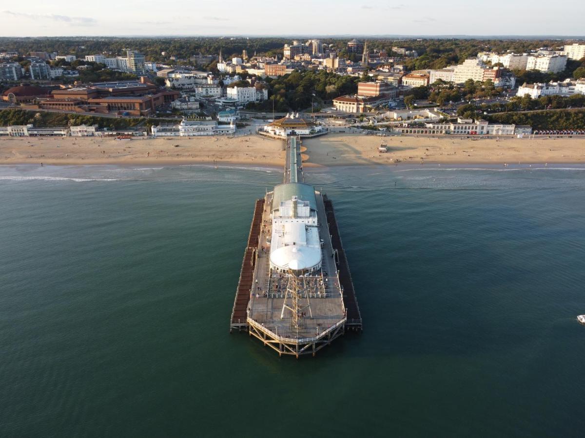 Contemporary Two Bedroom Duplex - Secluded Residence With Parking In A Prime Central Location Bournemouth Bagian luar foto